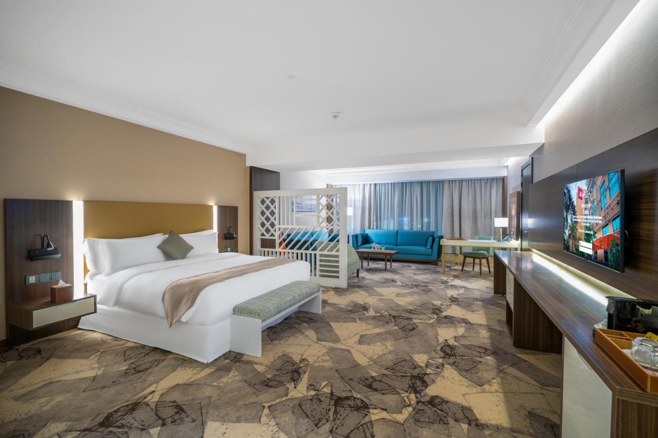 Grand Millennium Al Seef Basra Exterior photo